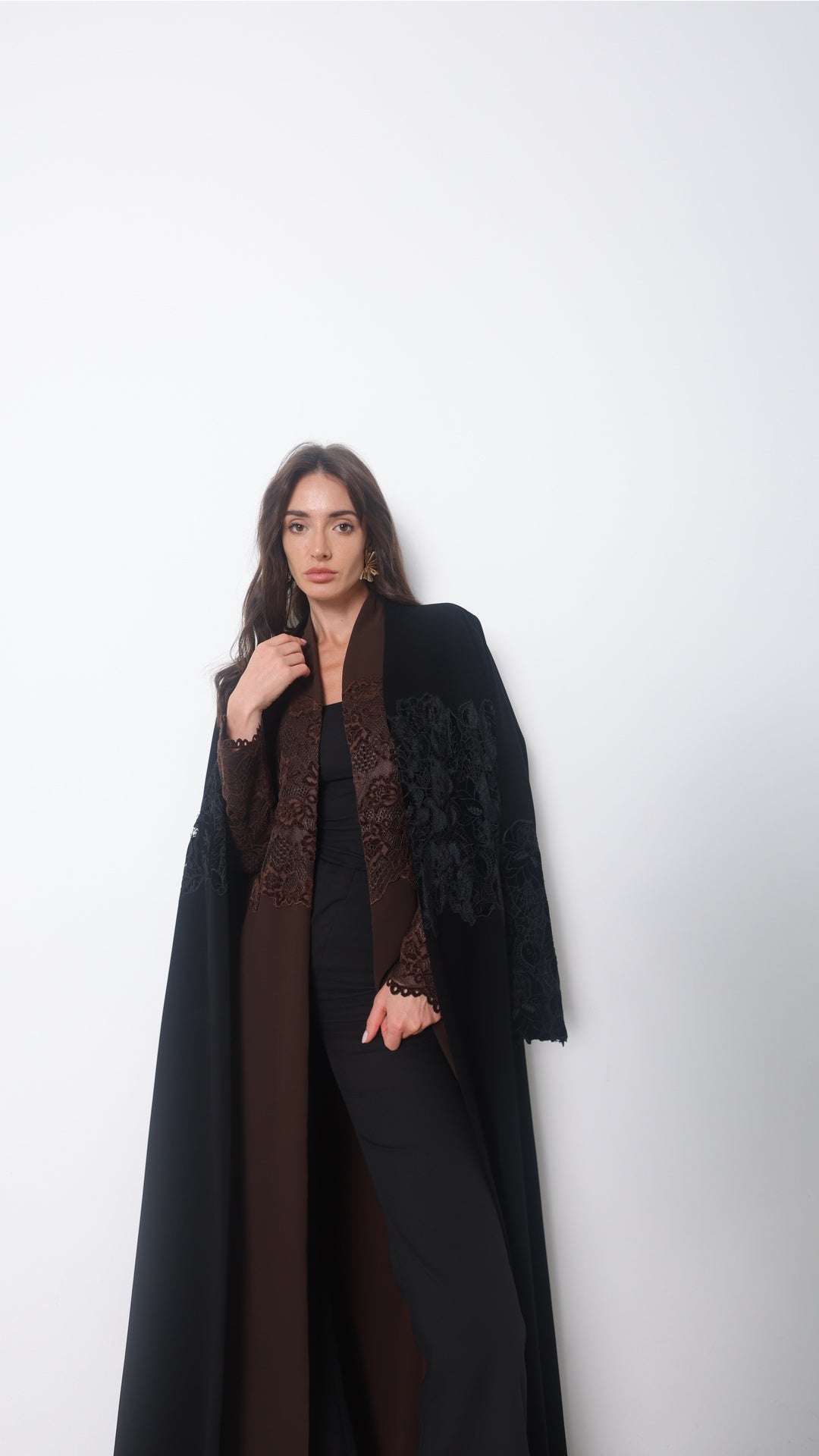 lace In black